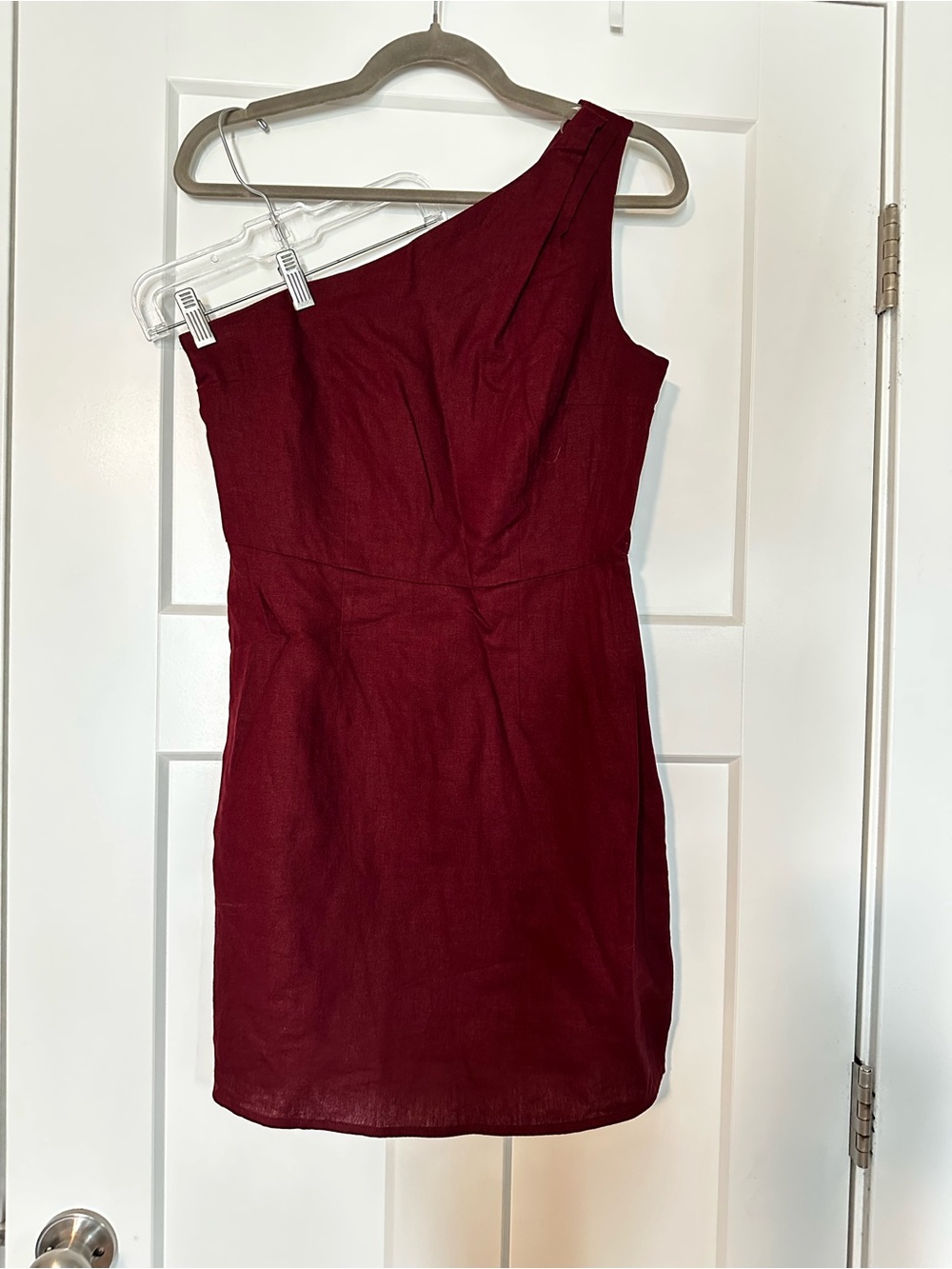 A New Day One-Shoulder Linen Blend Dress in Burgundy